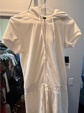 Juicy Couture Cream/Tan Zip Hoodie Y2k black label